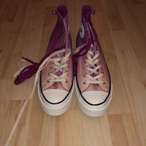 Never been worn Converse
